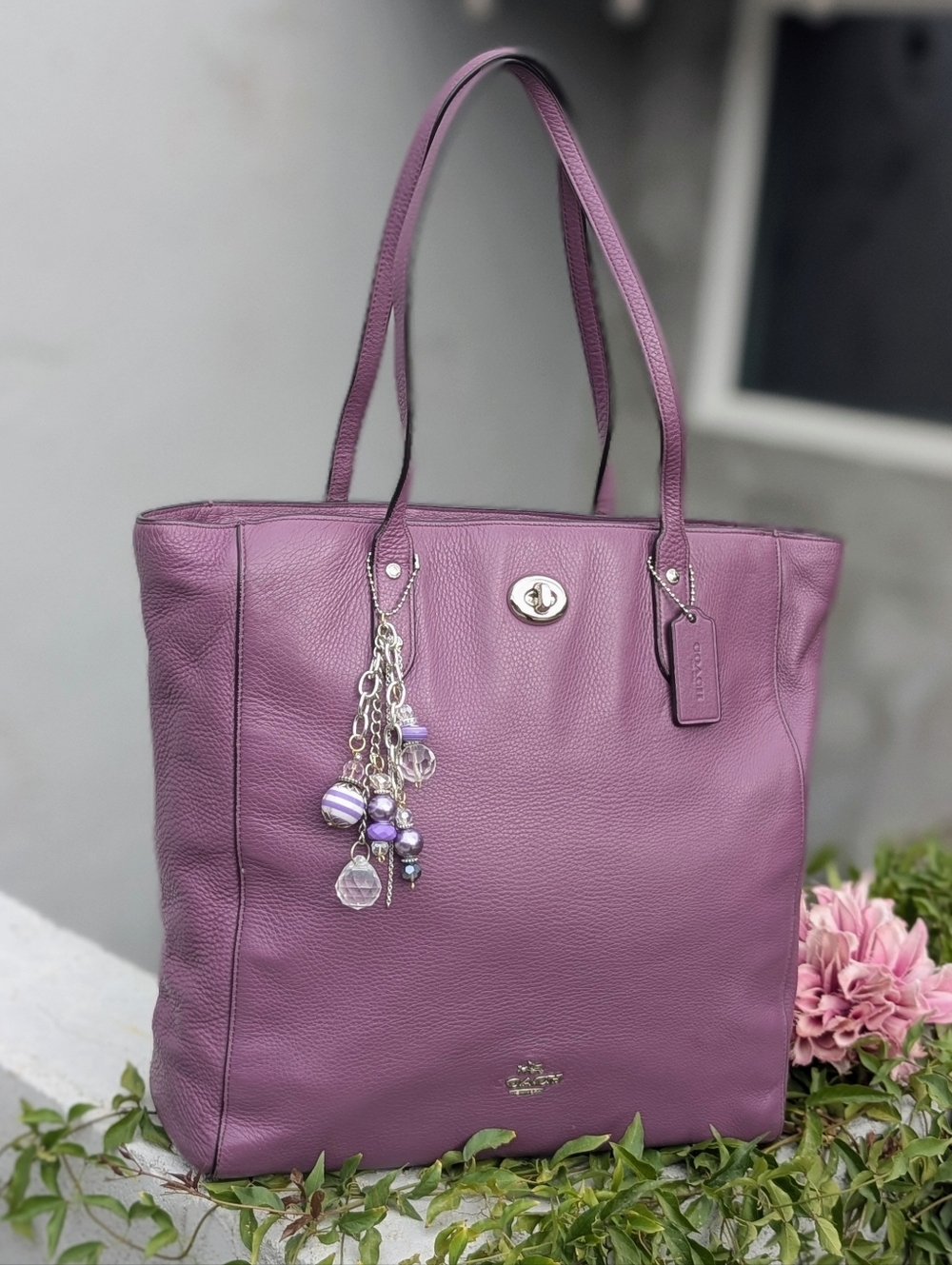 Coach Turnlock Soft Leather Town Tote Lilac Tote Bag Purse Shoulder Bag 12184